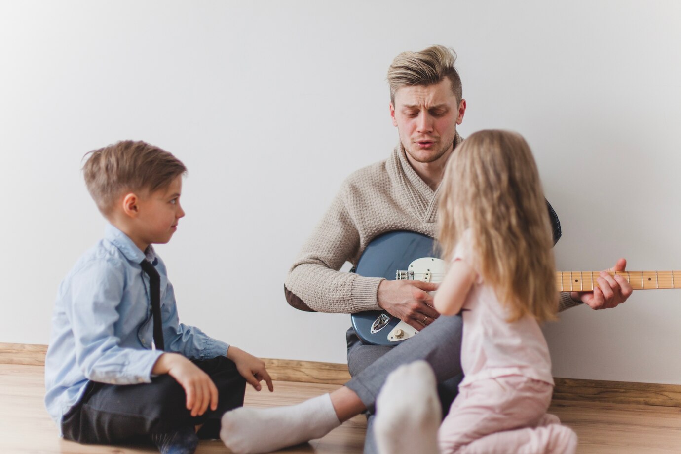 Psikologi Anak Favorit, Mengapa Orang Tua Lebih Menyukai Satu Anak?