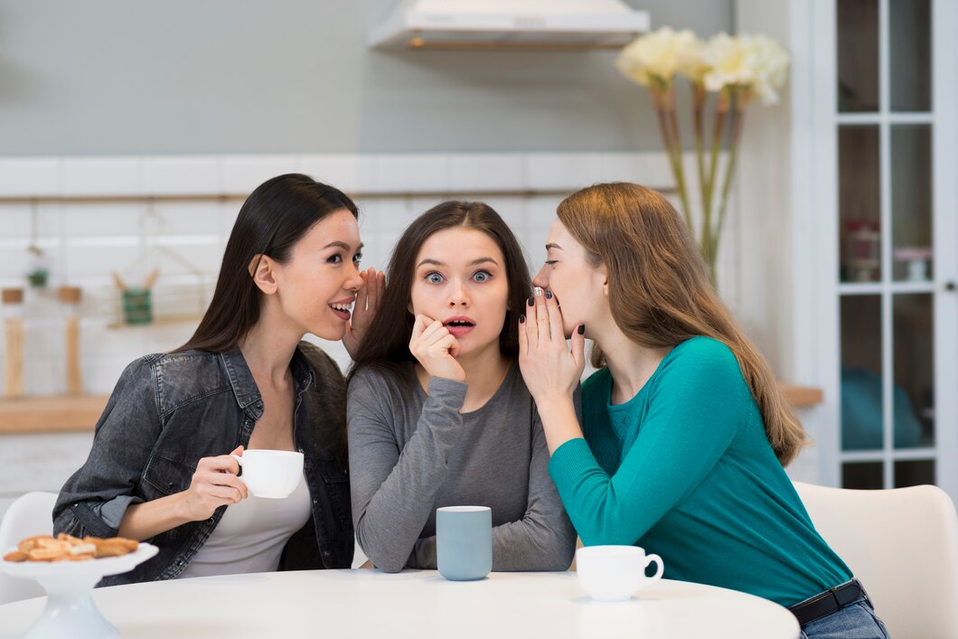 Persahabatan Wanita Punya Bahasa Rahasia!