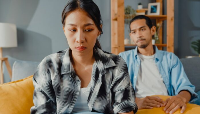 Dilema Abadi, Ketika Suami Harus Memilih Antara Ibu dan Istri