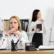 Bukan Soal Skill! 10 Kebiasaan di Kantor yang Diam-Diam Menghambat Karier