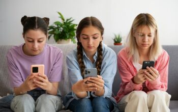 Tekanan Hidup Gen Z, Apakah Mereka Generasi Paling Rapuh?