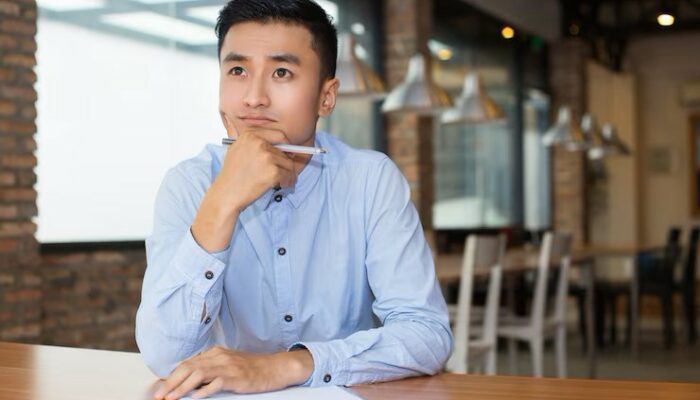 Kenapa Orang Pintar Cepat Bosan? Ini Jawabannya