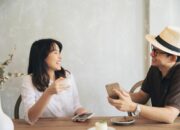 7 Tanda Dia Serius, Bukan Cuma Modus