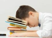 Sekolah Favorit, Tapi Bikin Anak Stres? Ini 5 Blunder Orang Tua!