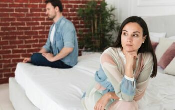 Istri Terlalu Cemburu Cemburu? Mungkin Kamu Sendiri Biangnya!