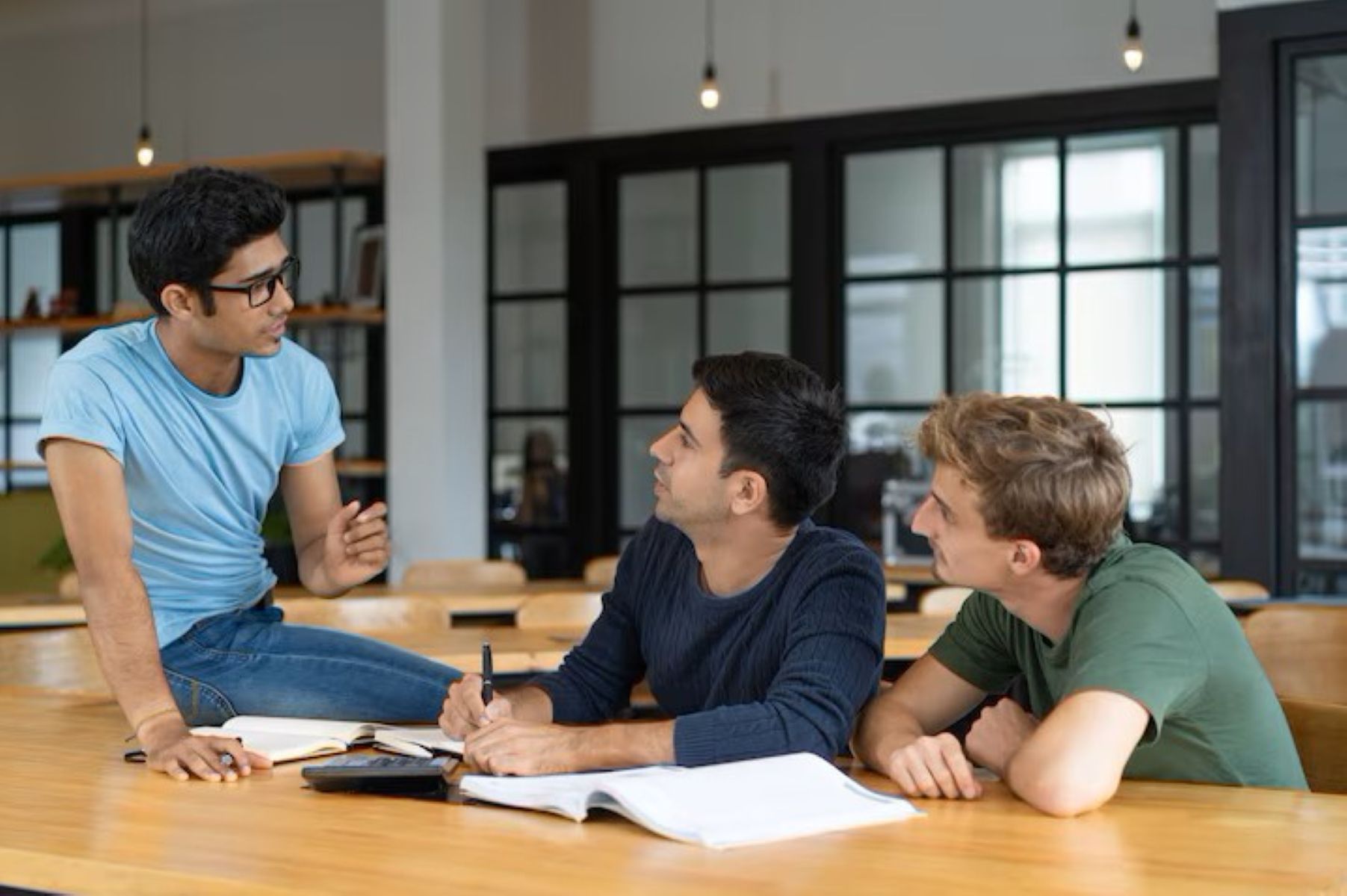 10 Aturan Kantor yang Kini Dianggap Usang oleh Milenial