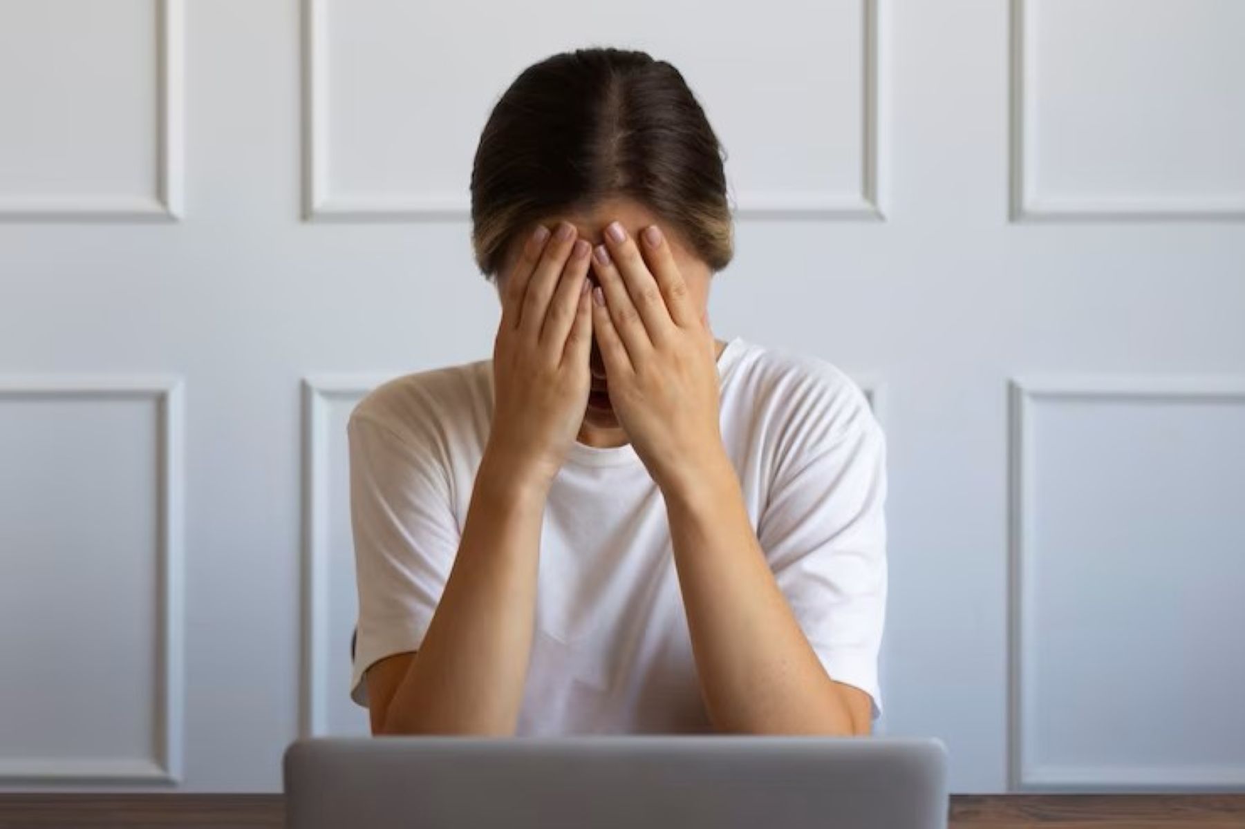 Sering Lelah, Sulit Fokus, dan Menarik Diri? Bisa Jadi Tanda Masalah Mental