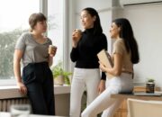 Jangan Salah! Gen Z Bukan Sekadar Rebahan, Tapi Pekerja Paling Cerdas