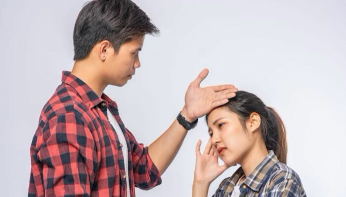 12 Ciri Pria Menyimpan Perasaan Tapi Tak Berani Mengungkapkan