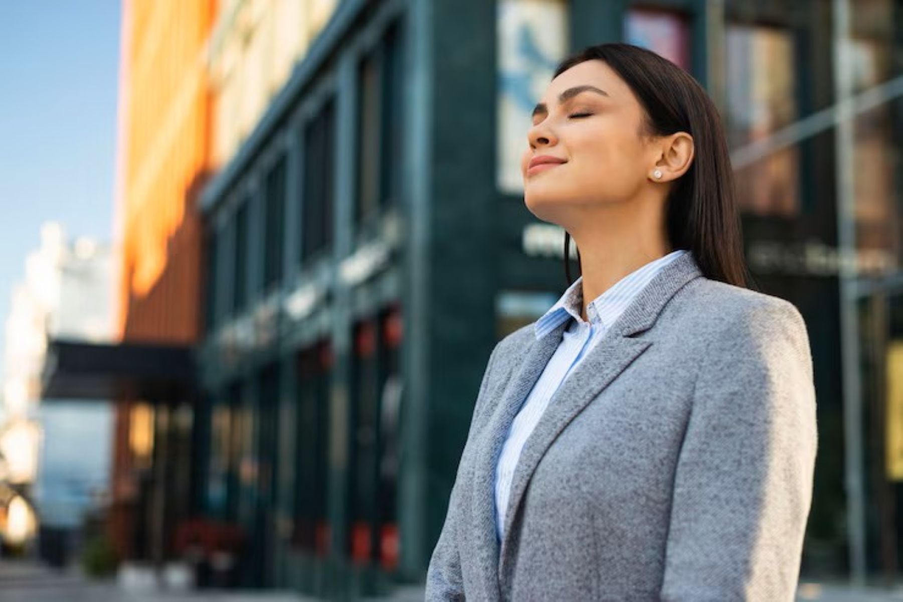 7 Latihan Mindfulness yang Bikin Kerja Lebih Fokus dan Bebas Stres