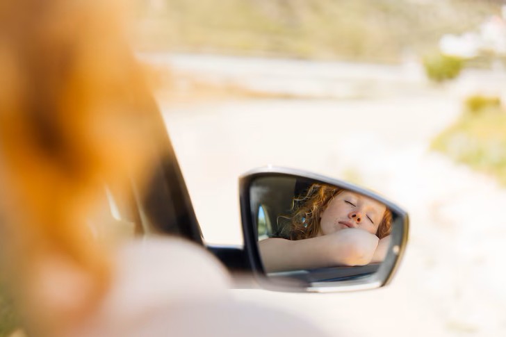 Microsleep: Saat Kamu Terlihat Sadar, Tapi Sebenarnya Tidak