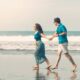 Cewek Pecinta Pantai Itu Istri Idaman? Ini 6 Alasannya!