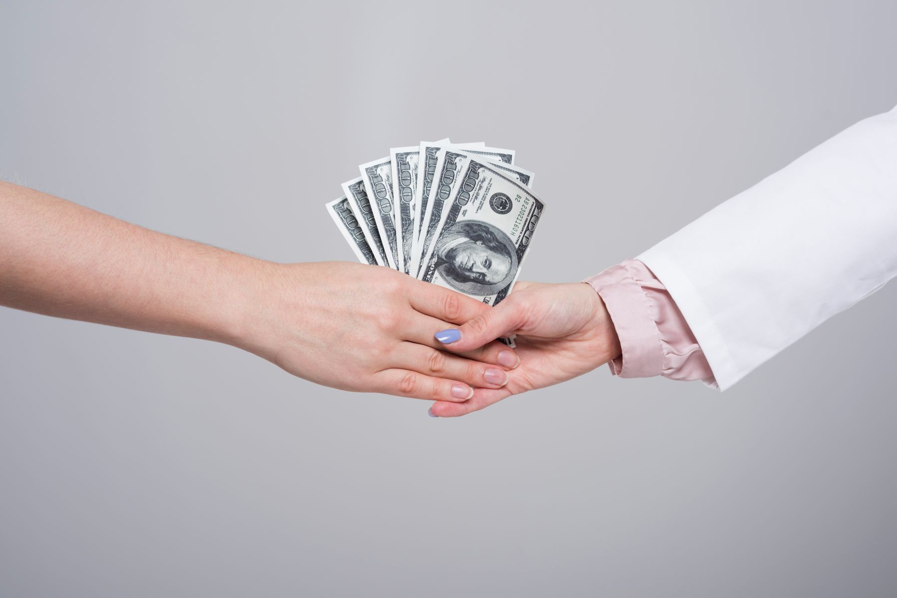 Bebas Finansial tapi Jadi ATM Teman? Ini Solusinya!