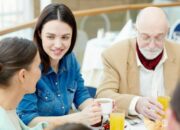 Warisan Boomers Bikin Hidup Kaum Muda Jadi Susah? Simak Kebenarannya!