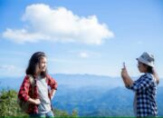 Cewek Pantai vs Cewek Gunung: Siapa Lebih Menggoda?