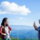 Cewek Pantai vs Cewek Gunung: Siapa Lebih Menggoda?