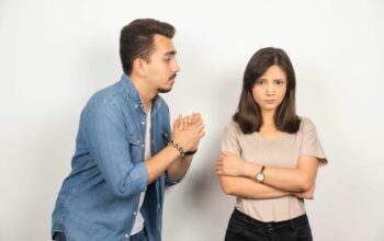 Permintaan Maaf yang Salah Bisa Bikin Hubungan Makin Rusak