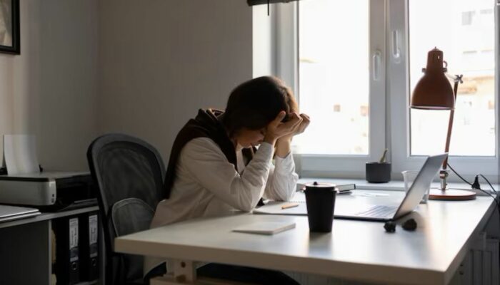 Toxic Productivity, Produktif Tapi Tumpul? Ini Sisi Gelapnya!