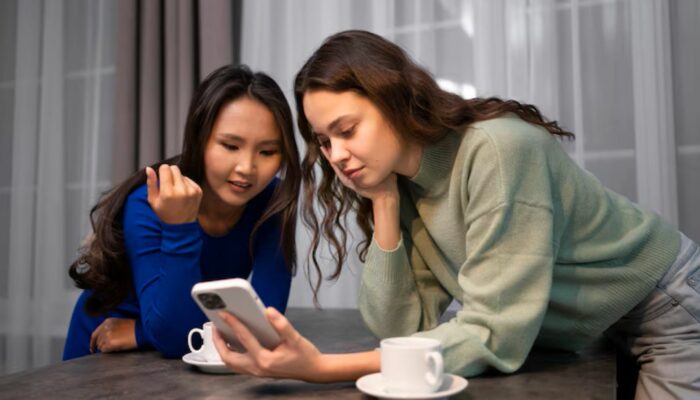 Low Maintenance Friendship, Sahabat Jarang Chat Malah Lebih Berarti?