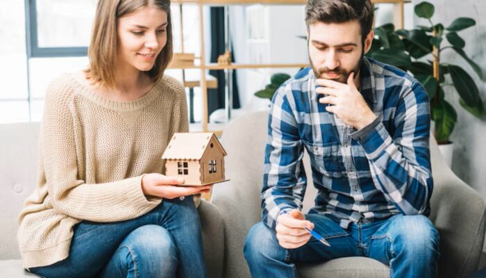 Realita Generasi Sandwich, Beli Rumah Jadi Mimpi Semakin Jauh