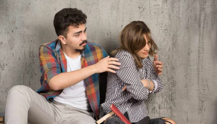 Romantis? Nggak Selalu! 7 Sikap Ini Justru Merusak Cinta