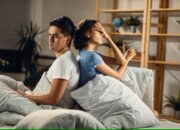 5 Kesalahan Fatal Saat Pasangan Sedang Down, Jangan Lakukan Ini!