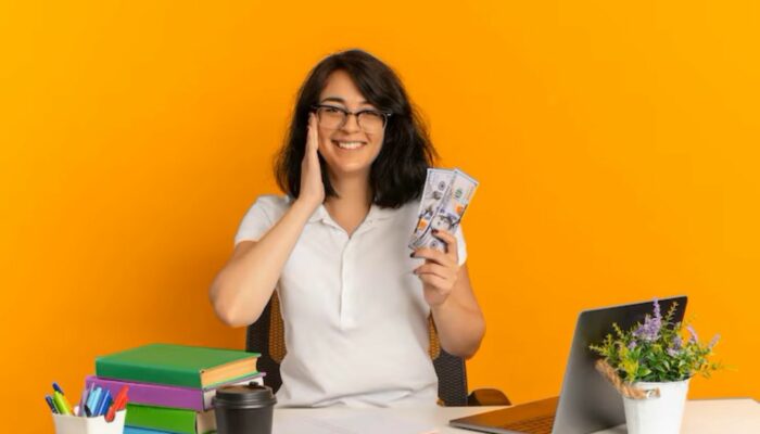 Gaji Cuma Numpang Lewat? Ini 7 Masalah Finansial yang Bikin Gen Z Ambyar!