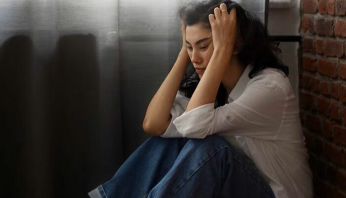 Terjebak Kebiasaan Normal, yang Justru Menjadi Racun Mental