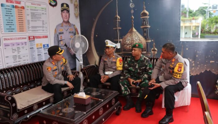 Kapolres Lombok Barat Tinjau Pospam Batulayar, Pastikan Keamanan Lebaran