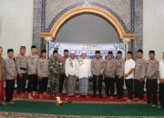 Kapolres Lombok Barat Safari Ramadhan, Santri Sambut Hangat