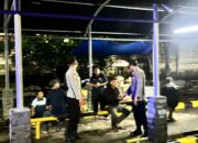 Polisi Jaga Keamanan Sahur di Pelabuhan Lembar, Masyarakat Tenang