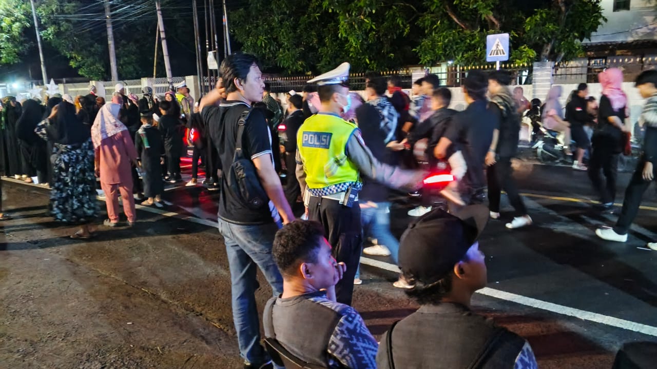 Malam Takbiran di Batulayar: Meriah, Aman, dan Lancar