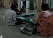Bhabinkamtibmas Polsek Taliwang Semarakkan Ramadhan 1446 H dengan Sholat Tarawih dan Tadarus Bersama Masyarakat