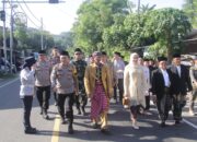 Lombok Barat Aman! Sukses Kawal Perayaan Lebaran Topat 2025
