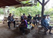 Bhabinkamtibmas Desa Batulayar Barat Sosialisasikan Ketahanan Pangan untuk Masyarakat