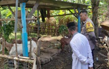 Bhabinkamtibmas Desa Senggigi Ajak Warga Maksimalkan Lahan Kosong