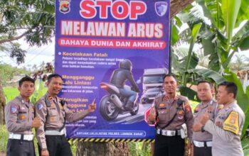 Satlantas Polres Lombok Barat Pasang Spanduk Himbauan untuk Cegah Pelanggaran Lalu Lintas