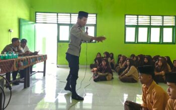 Polres Lombok Barat dan Ponpes Ijtihadul Mu'minin Berkolaborasi Cegah Radikalisme di Lingkunga