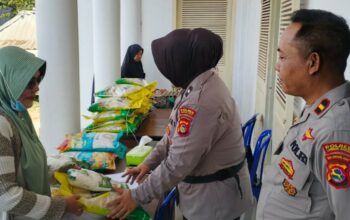 Stabilkan Harga, Polres Lombok Barat Hadirkan Pangan Murah di Labuapi