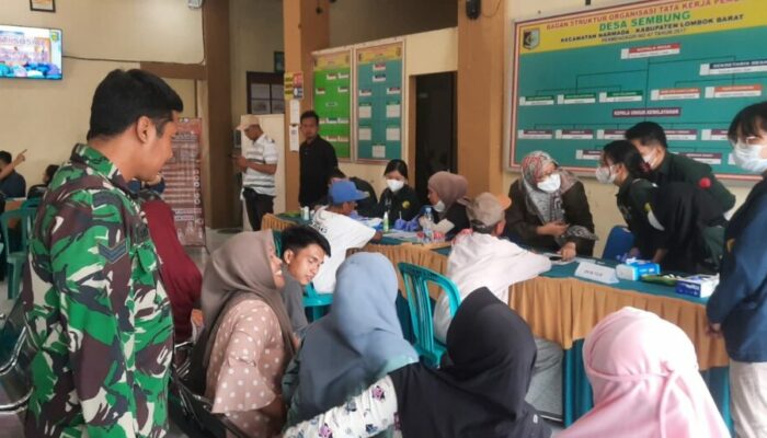 Sinergi TNI dan Mahasiswa Unram Hadirkan Layanan Kesehatan Gratis