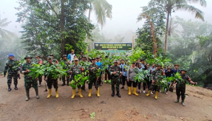 Ribuan Pohon Ditanam, Giri Madia Bergerak Selamatkan Lingkungan