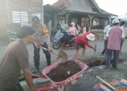 Perkuat Sinergi, Polri dan Warga, Desa Dalam Gelar Gotong Royong