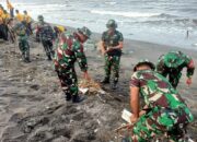 Aksi Nyata TNI-Polri Wujudkan Pantai Bersih dan Asri
