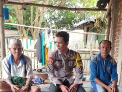 Pererat Silaturahmi dan Edukasi Warga Binaan Jaga Harkamtibmas Bhabinkamtibmas Polsek Monta Sambangi Desa Binaan