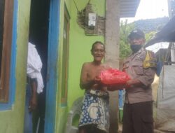 Indahnya Berbagi di Bulan Suci Ramadhan, Bhabinkamtibmas Polsek Woha Salurkan Bantuan Sembako Bagi Warga Binaan