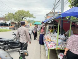 Lalu Lintas Simpang Pelabuhan Lembar Lancar Saat Ngabuburit