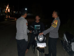 Personal Polsek Plampang Dan Pospol Maronge Intensifkan Patroli Blue Light
