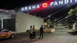 Waspada Kriminalitas Malam Hari, Polsek Labuapi Jaga Ketat Kawasan Perumahan di Lombok Barat