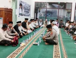 Safari Ramadan di Masjid Jamiq Al Muttaqin Desa Goa Penuh Kebersamaan