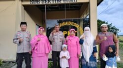 Bersama Menuju Kebaikan di Bulan Suci Ramadhan, Polsubsektor Daru Bersama Bhayangkari Berbagi Takjil